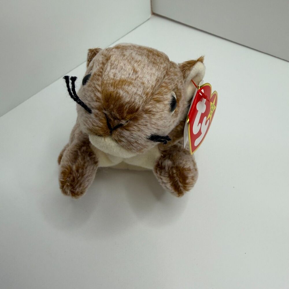 Ty Beanie Baby Chipper Chipmunk 1999 NWT Retired Brown Original Tags